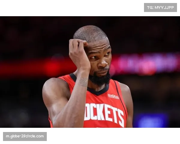 杜兰特关键中投锁定胜局 火箭老将经验在决胜时刻发挥作用